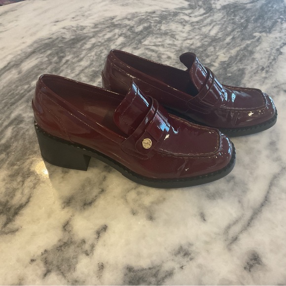 Leather Franco Sarto loafers. - Picture 2 of 4